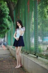 2025年免费正版资料大全_: 关键时刻的决策，背后你又看到了什么？