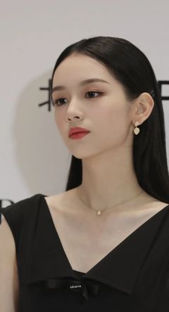 王中王493333特马王中王_: 直击内心的故事，是否让你看到希望？
